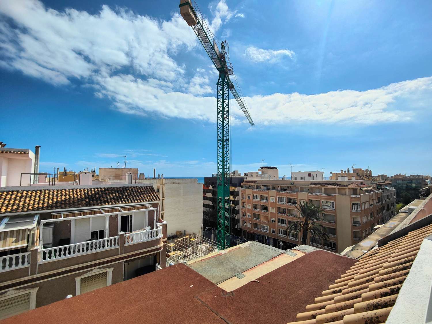 ÁTICO DÚPLEX EN VENTA EN PLAYA DEL CURA – TORREVIEJA, A SOLO 250 M DE LA PLAYA DE LOS LOCOS