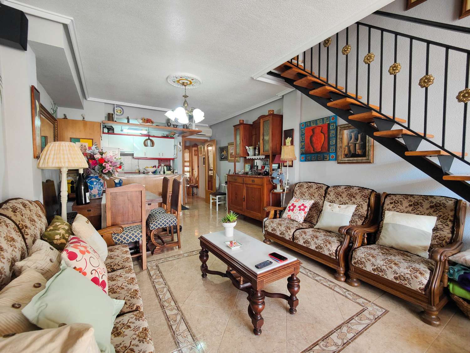 ÁTICO DÚPLEX EN VENTA EN PLAYA DEL CURA – TORREVIEJA, A SOLO 250 M DE LA PLAYA DE LOS LOCOS