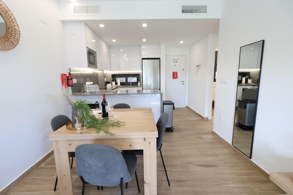 APARTAMENTO MODERNO Y LISTO PARA ENTRAR A VIVIR EN VILLAMARTIN