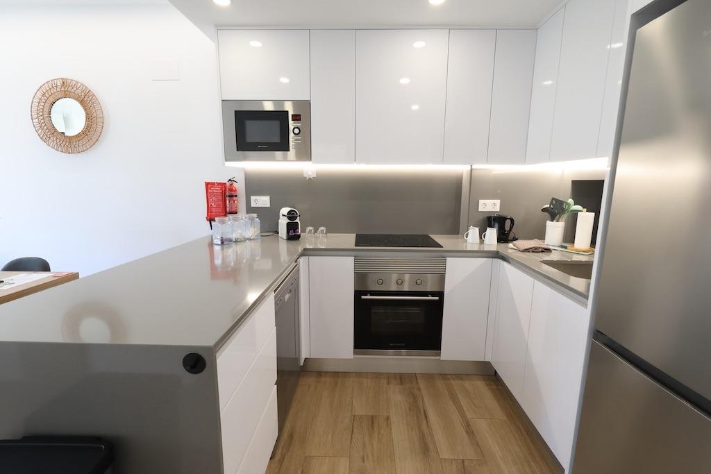 APARTAMENTO MODERNO Y LISTO PARA ENTRAR A VIVIR EN VILLAMARTIN