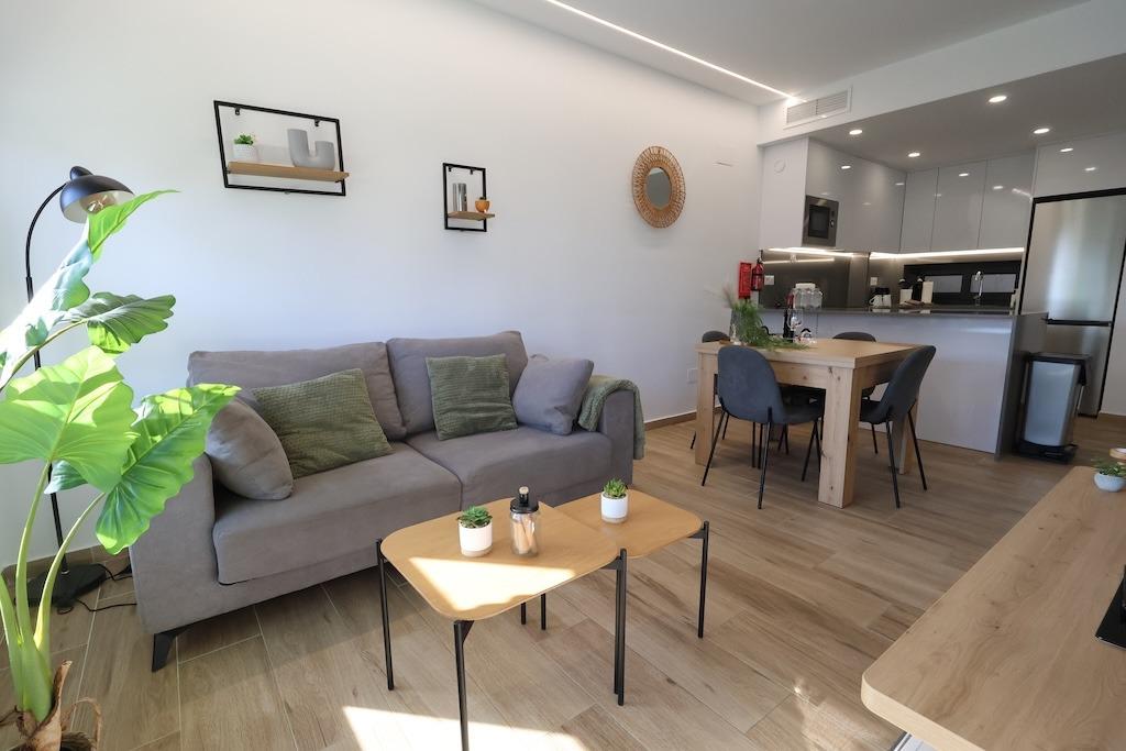 APARTAMENTO MODERNO Y LISTO PARA ENTRAR A VIVIR EN VILLAMARTIN