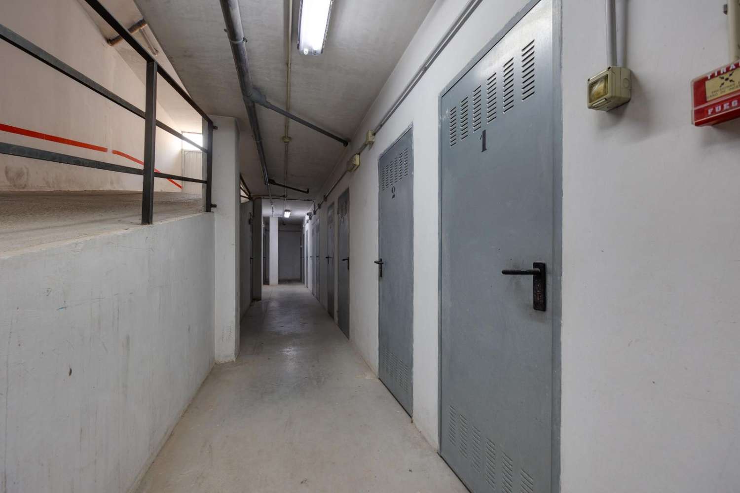 ÁTICO CON VISTAS AL MAR EN PILAR DE LA HORADADA – 3 DORMITORIOS, GRAN TERRAZA Y EXCELENTE ESTADO