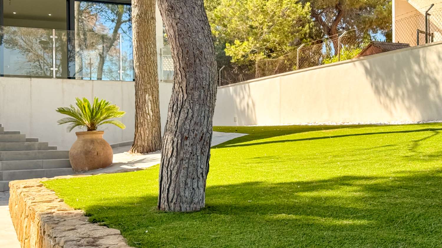 城市化洛斯阳台的现代宽敞别墅 – 托雷维耶哈