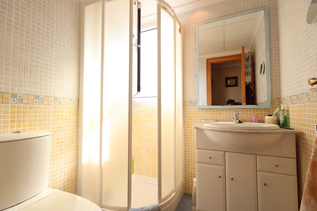 LOMAS DE CABO ROIG – 壮观的转角顶层公寓，设有私人日光浴室、海景和车库空间