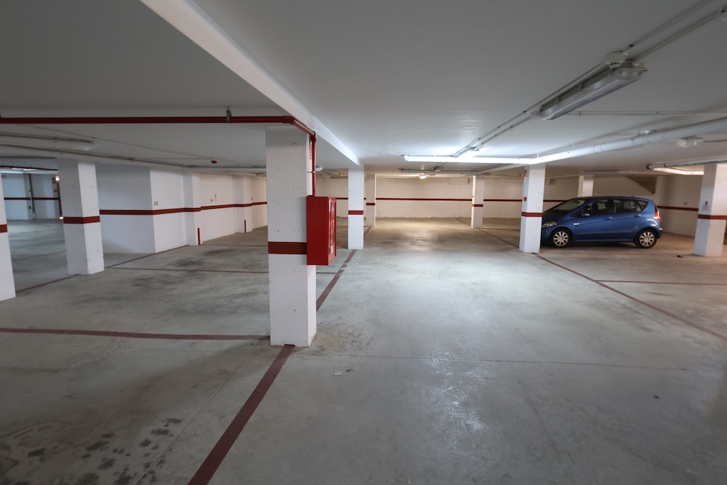 LOMAS DE CABO ROIG – 壮观的转角顶层公寓，设有私人日光浴室、海景和车库空间