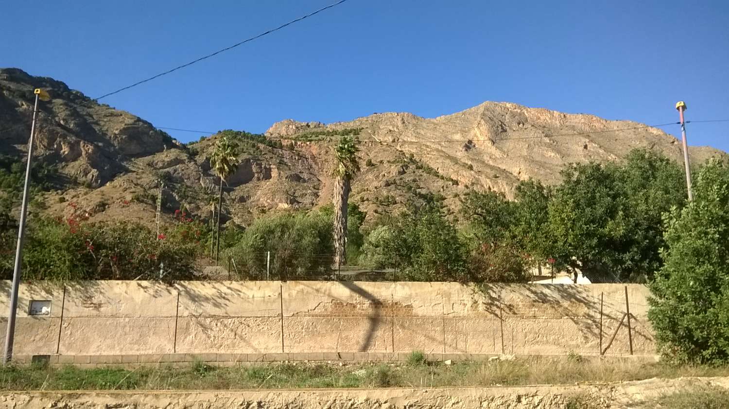 FINCA URBANA Y RÚSTICA DE 12.441 M² EN RAIGUERO DE BONANZA (ORIHUELA, ALICANTE) CON GRAN POTENCIAL URBANÍSTICO Y VIVIENDA INCLUIDA