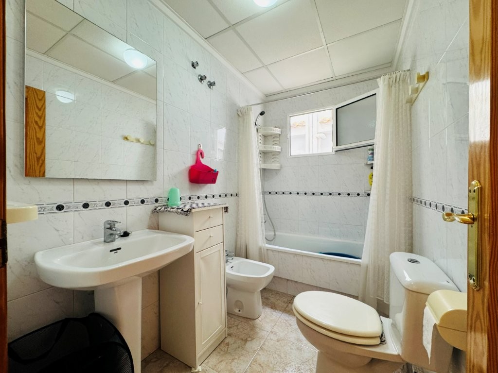 APARTMÁN V TORREVISTA PLAYA – POUHÝCH 200 M OD PLÁŽE LA MATA