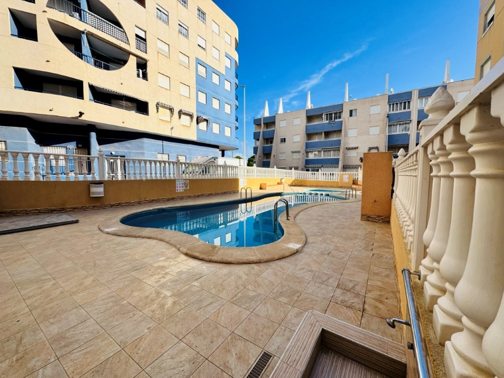 APARTMÁN V TORREVISTA PLAYA – POUHÝCH 200 M OD PLÁŽE LA MATA