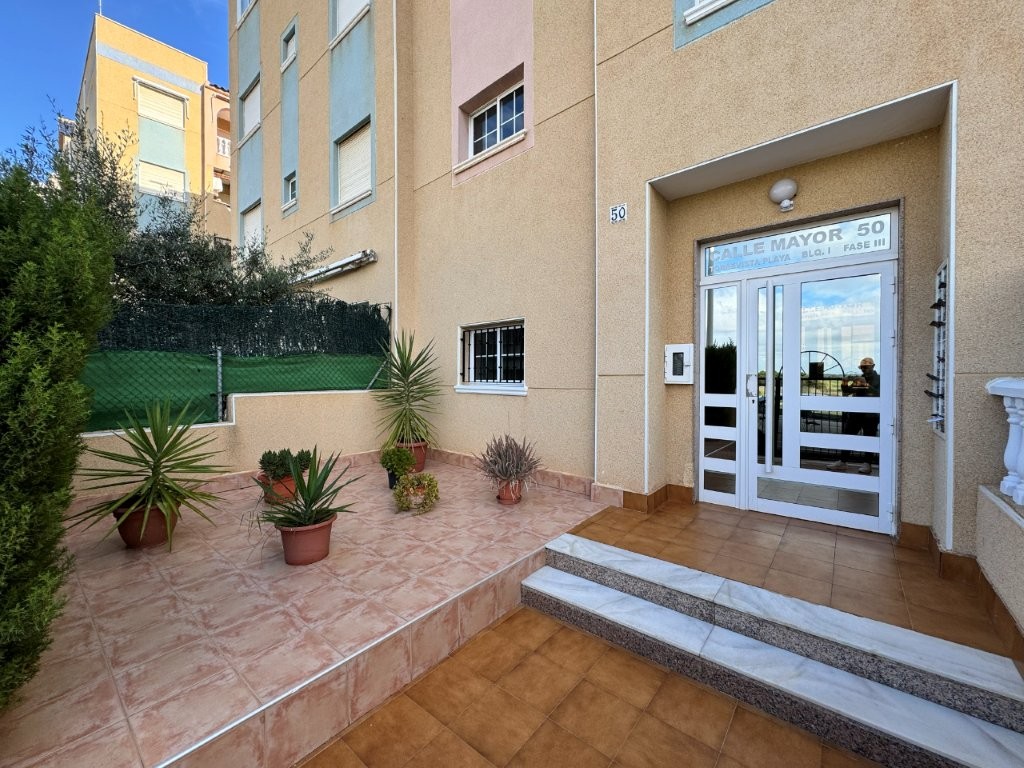 APARTMÁN V TORREVISTA PLAYA – POUHÝCH 200 M OD PLÁŽE LA MATA