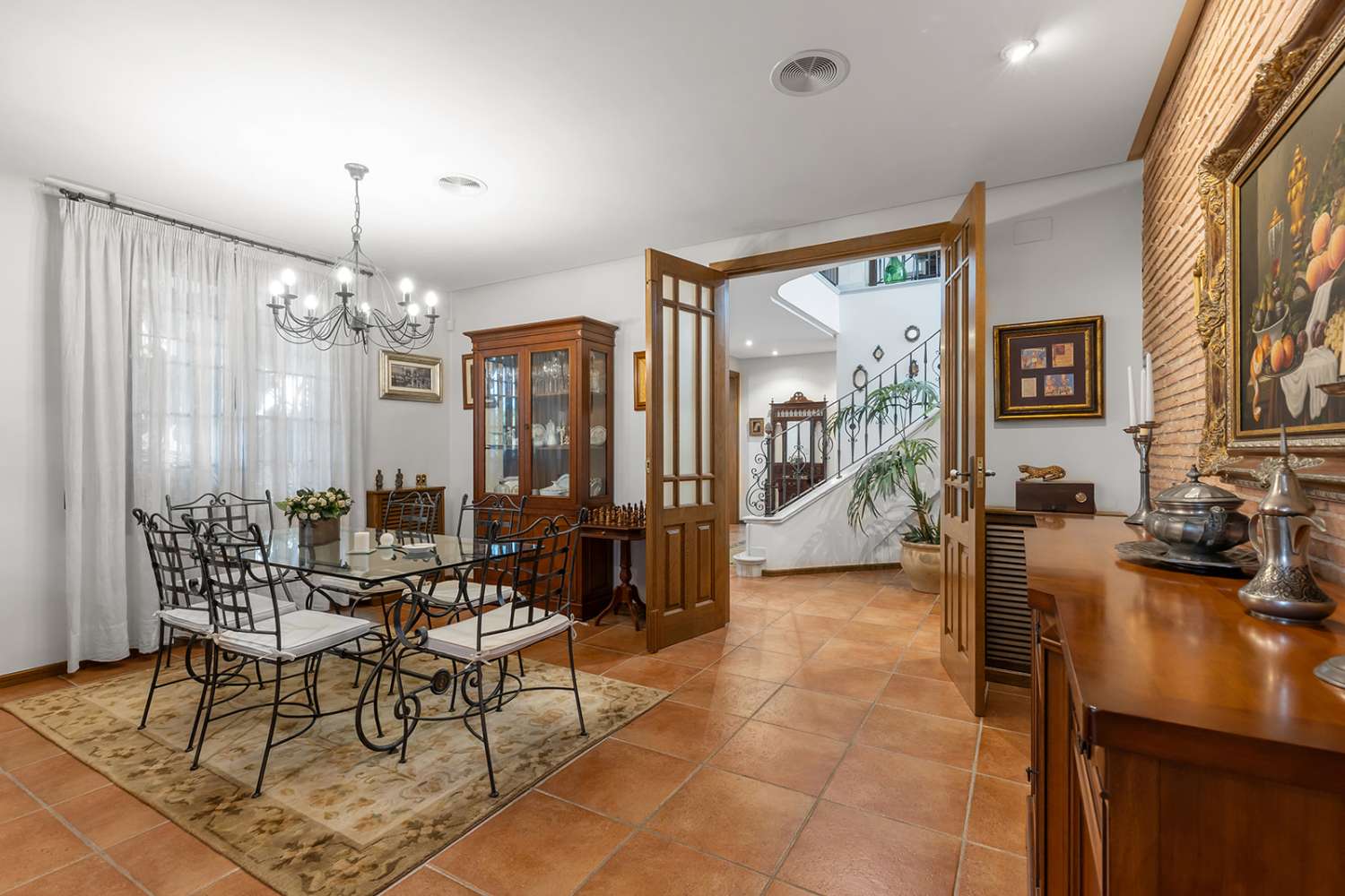 LUXUSNÍ SAMOSTATNĚ STOJÍCÍ VILA V LA VELETA – TORREVIEJA