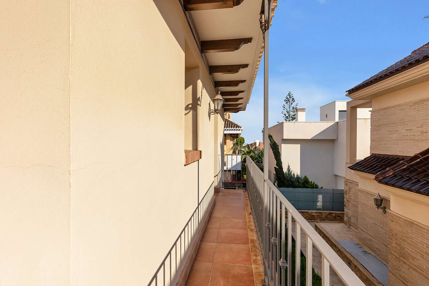 LUXUSNÍ SAMOSTATNĚ STOJÍCÍ VILA V LA VELETA – TORREVIEJA