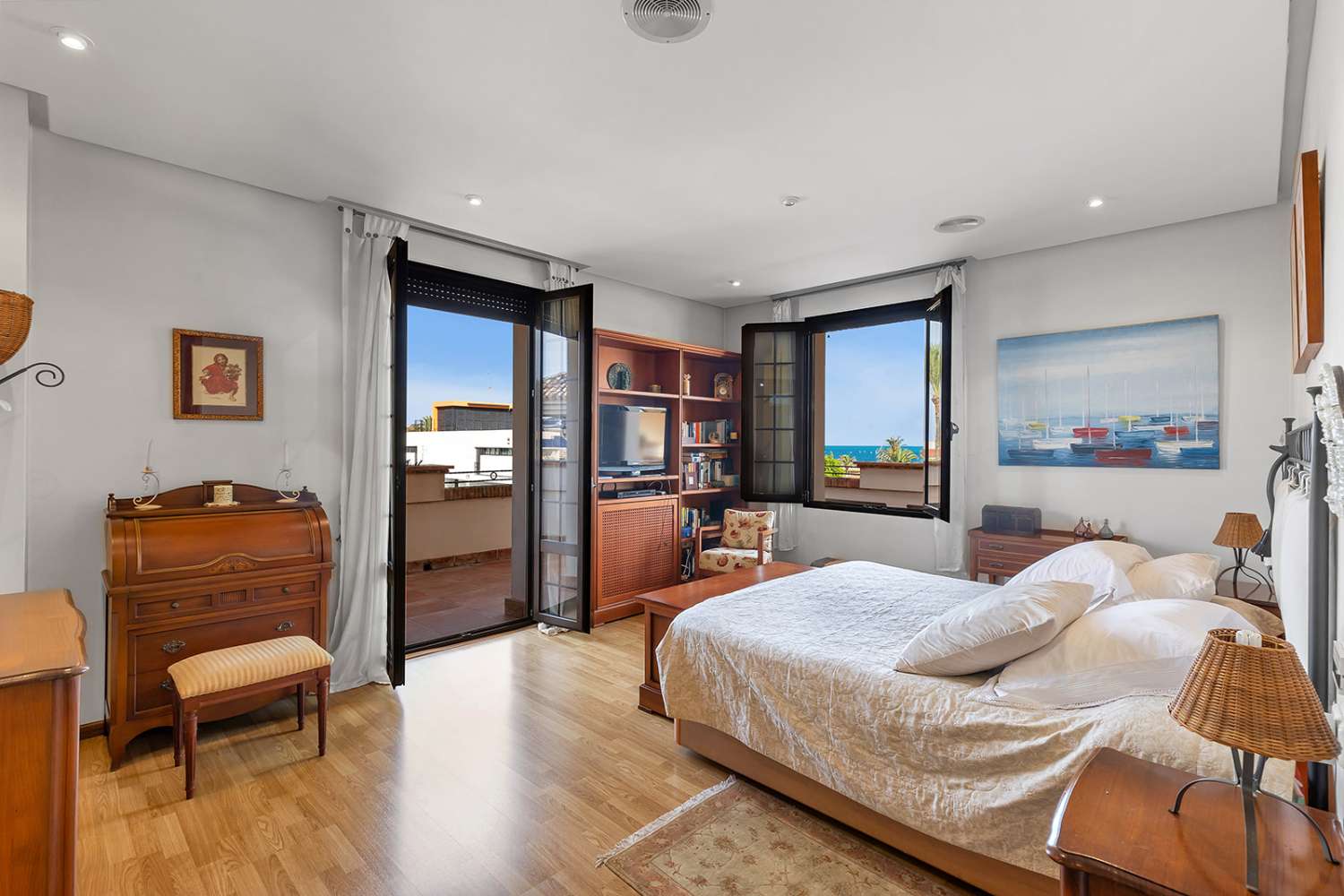 LUXUSNÍ SAMOSTATNĚ STOJÍCÍ VILA V LA VELETA – TORREVIEJA