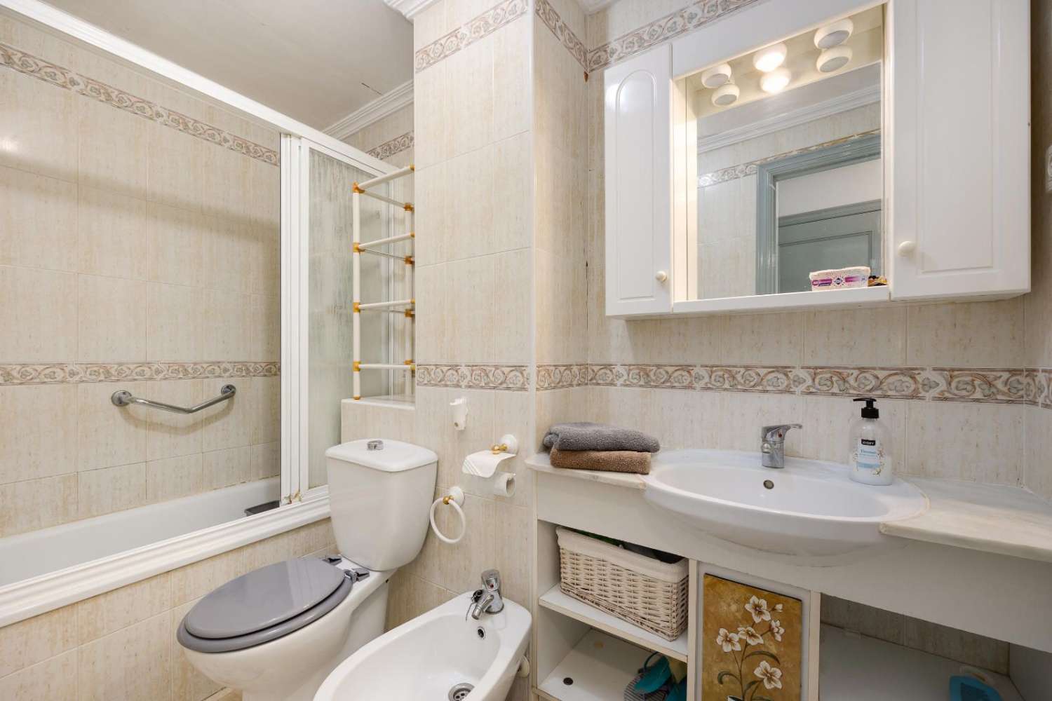 APARTAMENTO A 150 METROS DE LA PLAYA DEL CURA EN TORREVIEJA