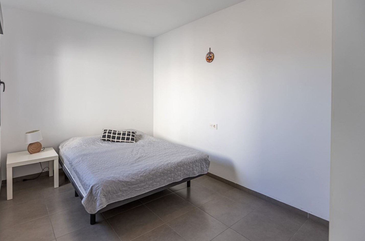 واحتك على البحر: بنغل مرتفع مع غرفة خاصة