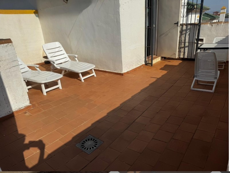 IDEAL PENTHOUSE FOR HOLIDAYS OR INVESTMENT 200 M FROM THE BEACH