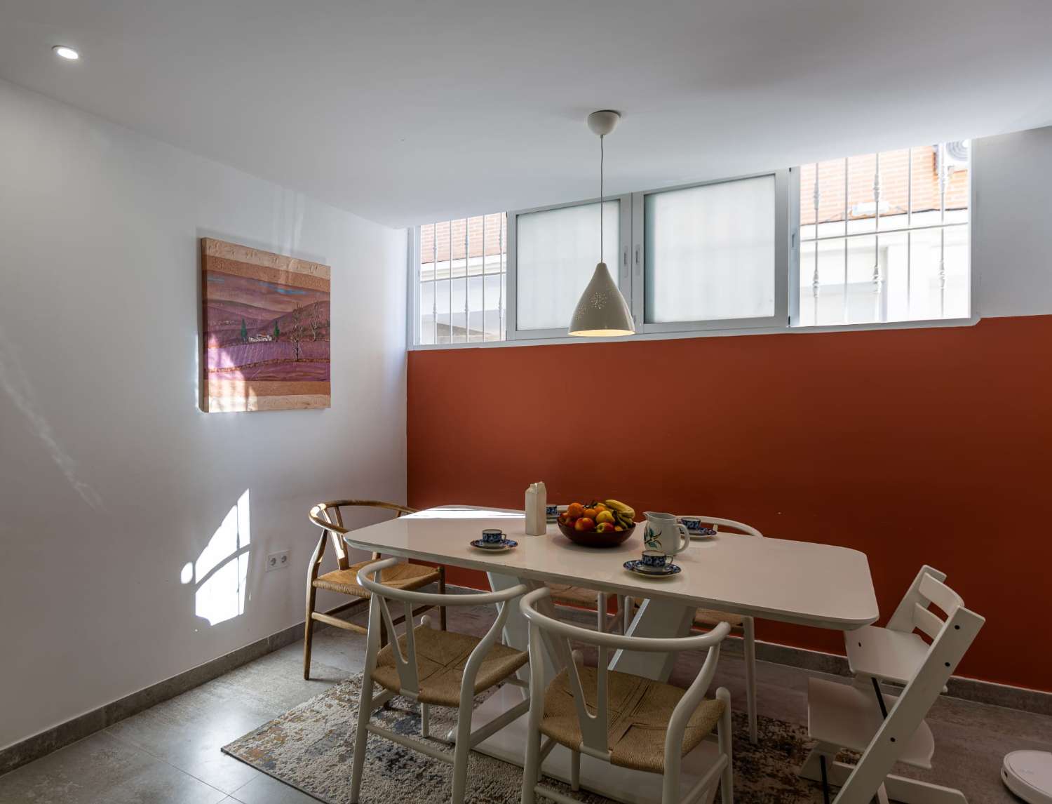 RENOVATED 3 BEDROOM TOWNHOUSE WITH SOLARIUM IN NUEVA TORREVIEJA