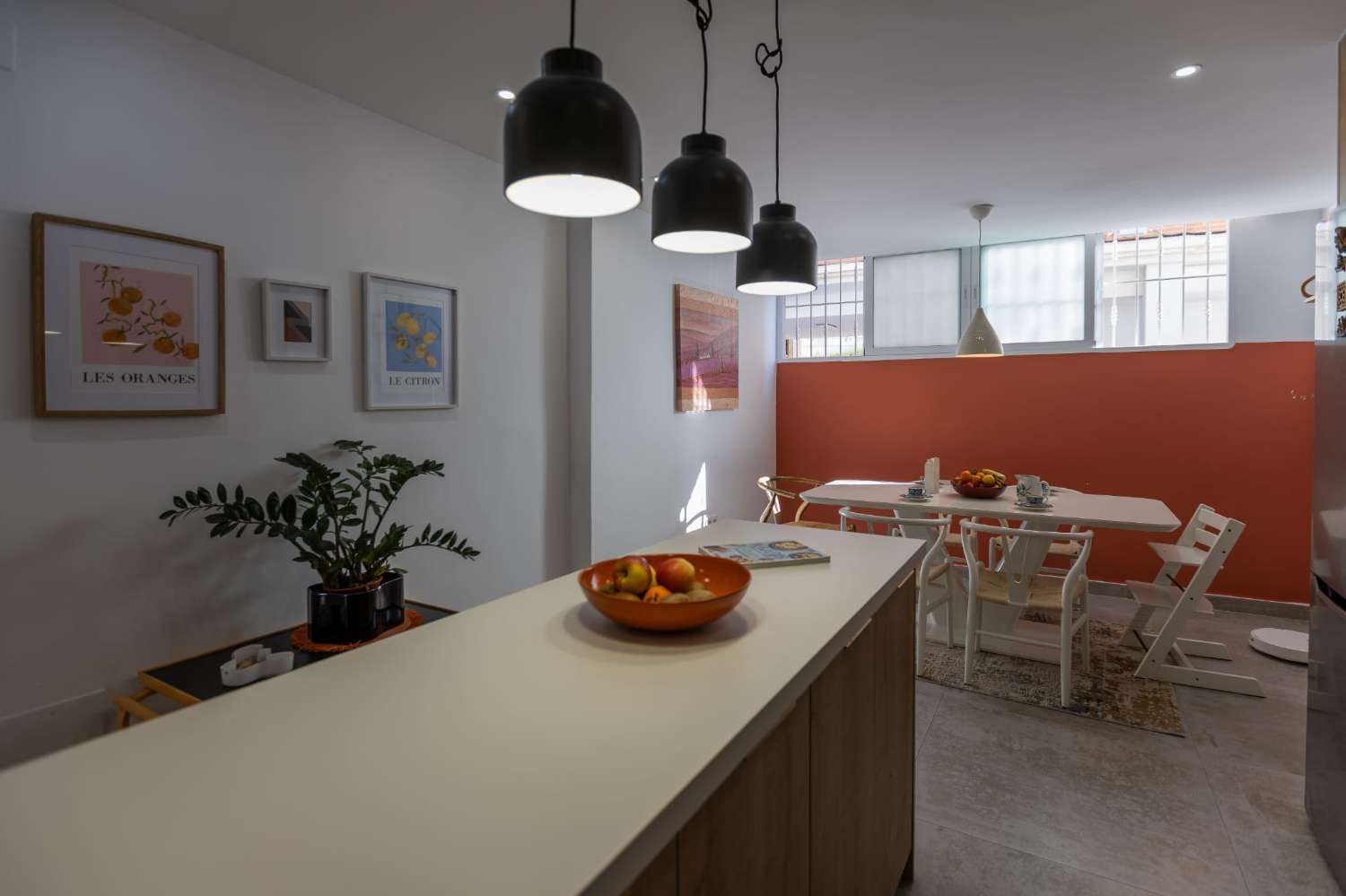 RENOVATED 3 BEDROOM TOWNHOUSE WITH SOLARIUM IN NUEVA TORREVIEJA