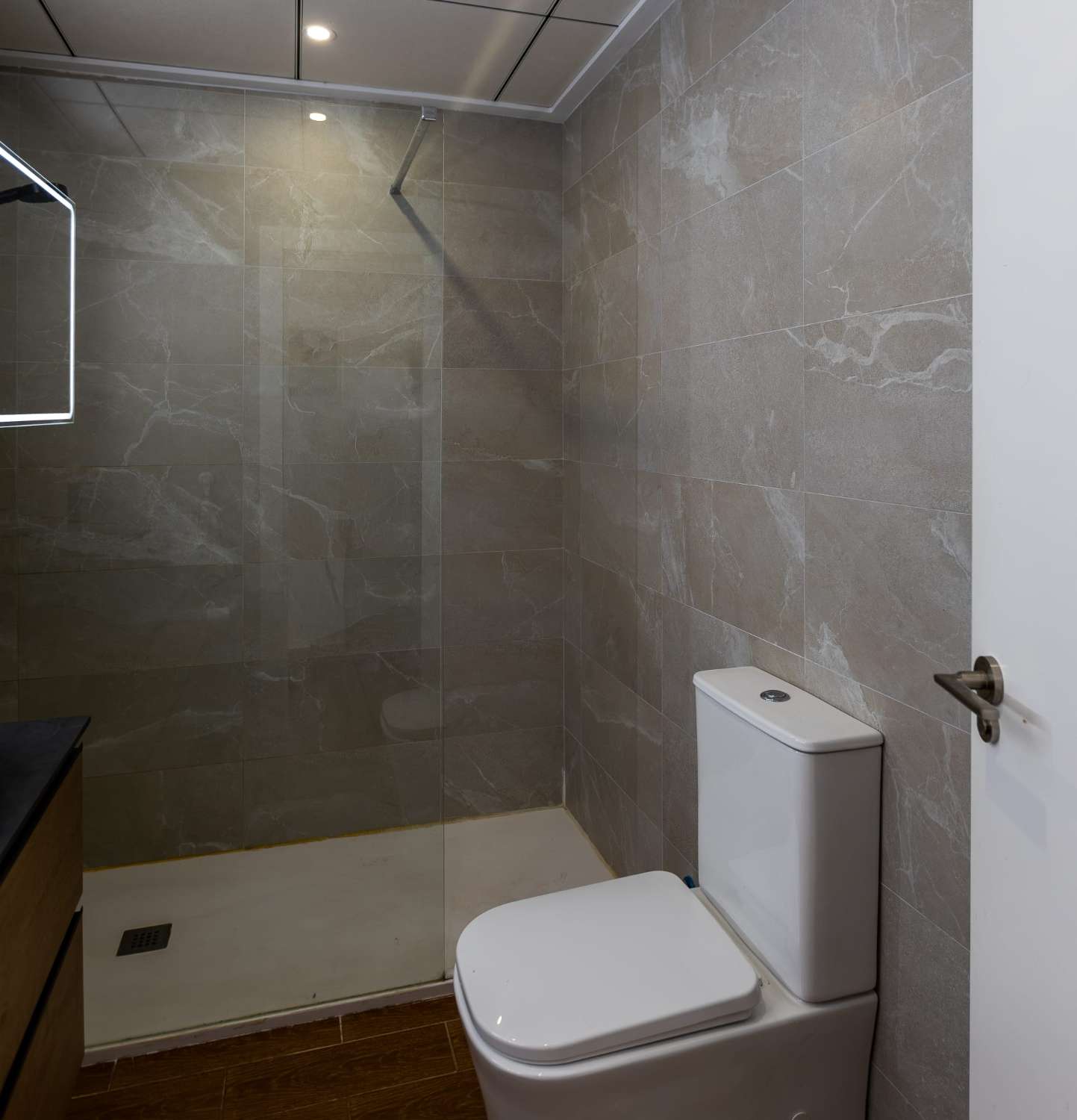 RENOVATED 3 BEDROOM TOWNHOUSE WITH SOLARIUM IN NUEVA TORREVIEJA