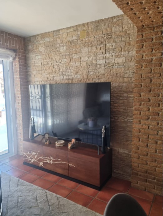 عقار فاخر شبه منفصل مع مسبح خاص في لا زينيا