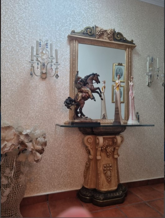 عقار فاخر شبه منفصل مع مسبح خاص في لا زينيا