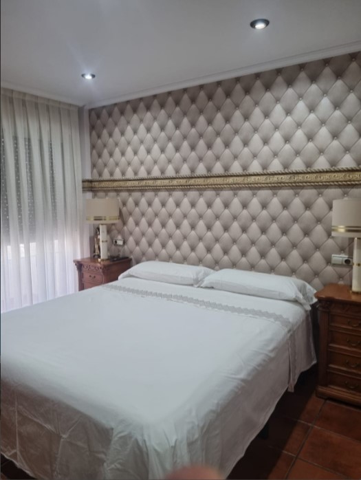 عقار فاخر شبه منفصل مع مسبح خاص في لا زينيا