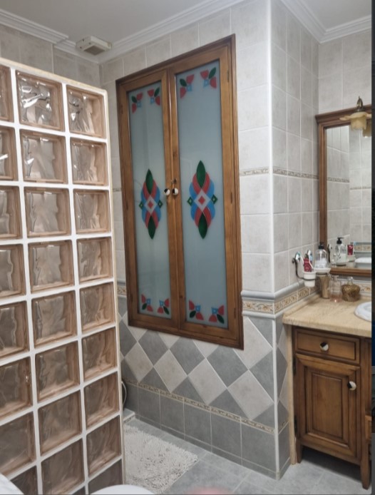 عقار فاخر شبه منفصل مع مسبح خاص في لا زينيا