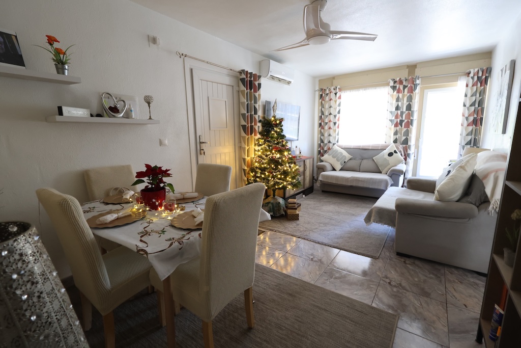 BUNGALOW EN PLANTA ALTA CON SOLÁRIUM PRIVADO Y VISTAS AL PARQUE