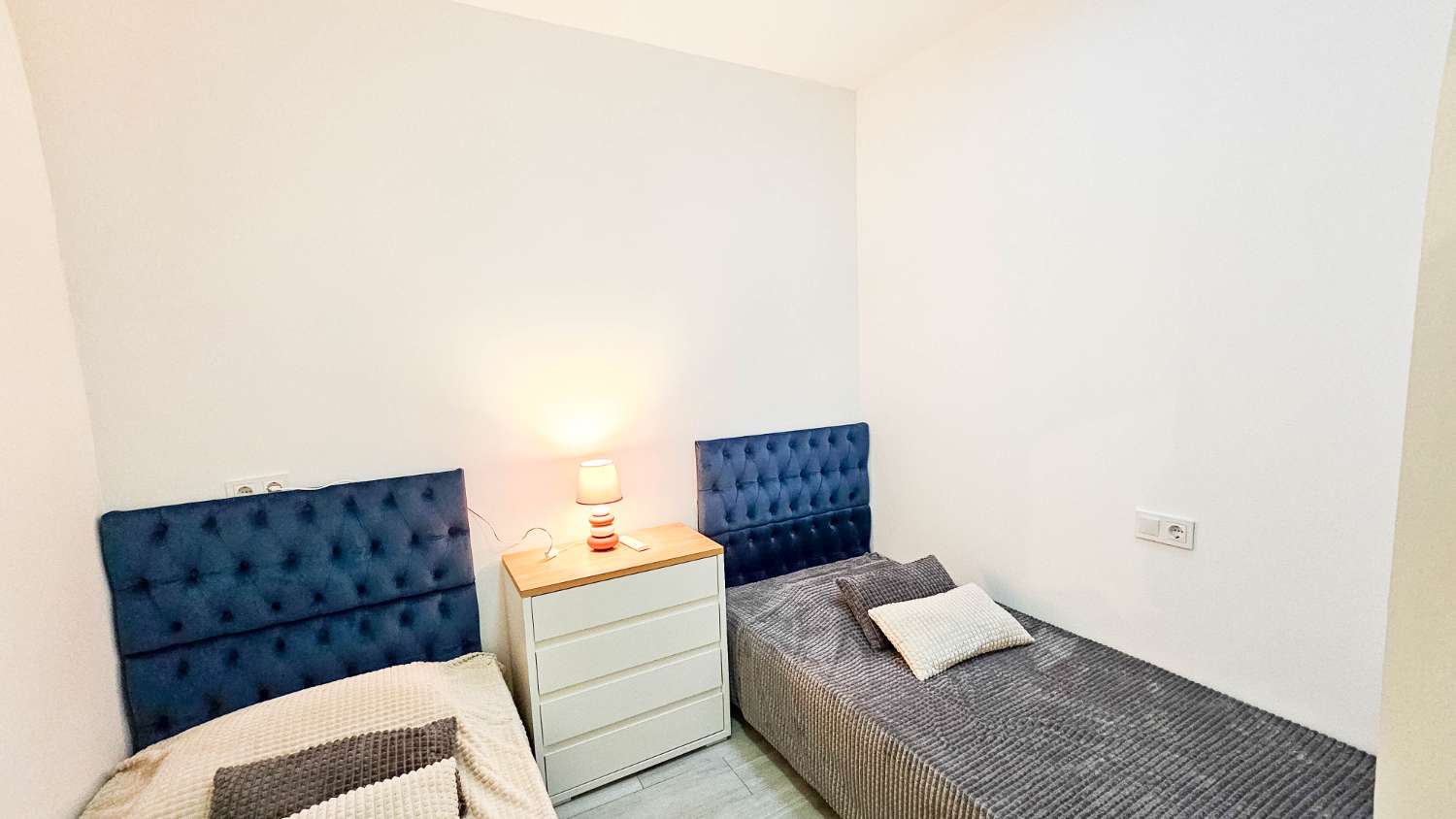 CASA TOTALMENTE REFORMADA CON PARCELA PRIVADA Y OPCIÓN DE PISCINA CERCA DE TORREVIEJA