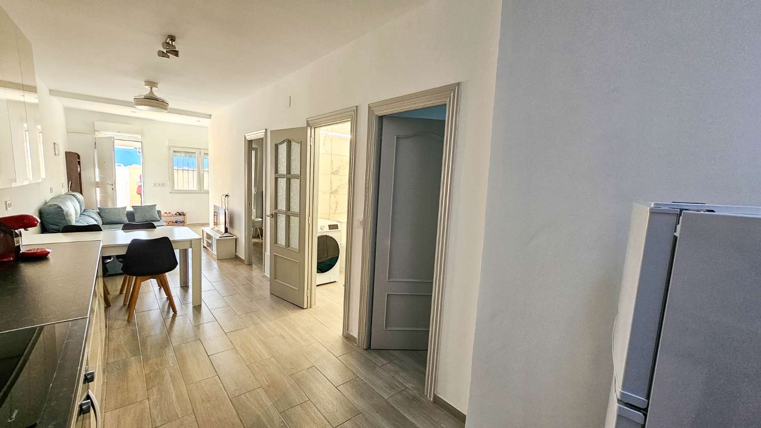 CASA TOTALMENTE REFORMADA CON PARCELA PRIVADA Y OPCIÓN DE PISCINA CERCA DE TORREVIEJA