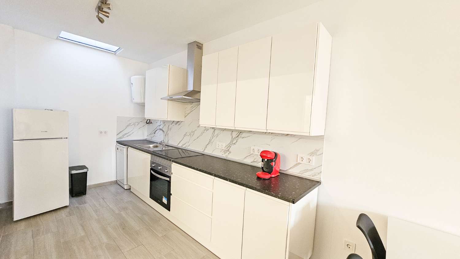 CASA TOTALMENTE REFORMADA CON PARCELA PRIVADA Y OPCIÓN DE PISCINA CERCA DE TORREVIEJA