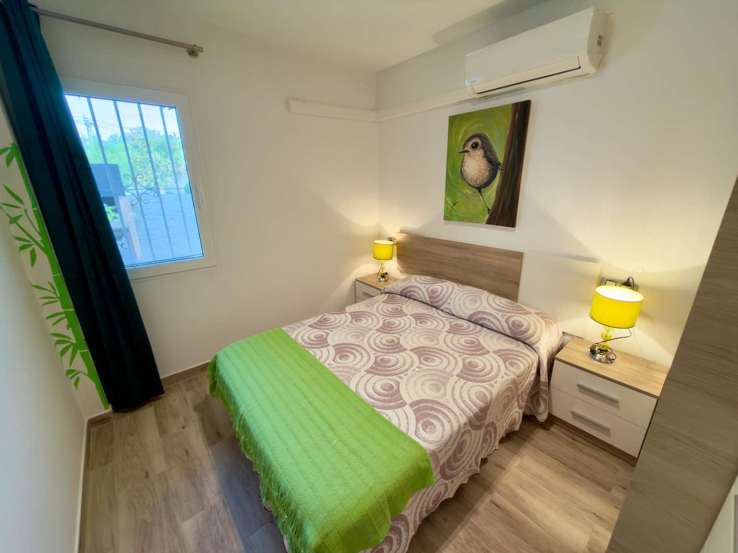 RENOVATED 2-BEDROOM BUNGALOW WITH PATIO AND TERRACE IN URB. TURRET II