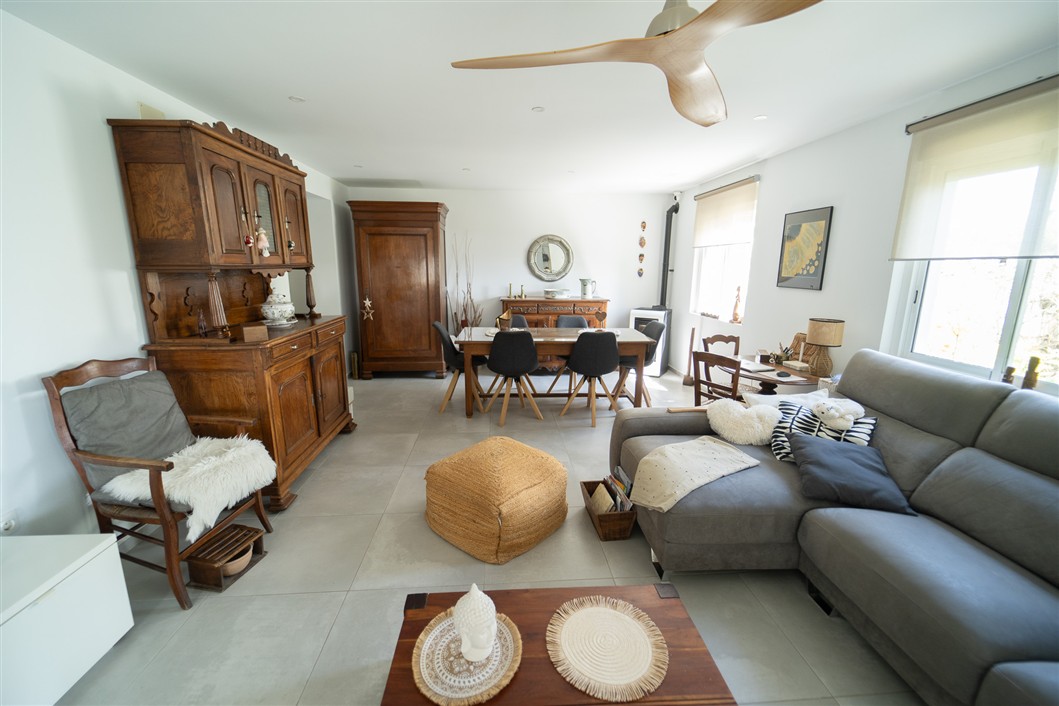 EKSKLUSIV RENOVERT VILLA MED BASSENG OG UTSIKT I LA SIESTA, TORREVIEJA