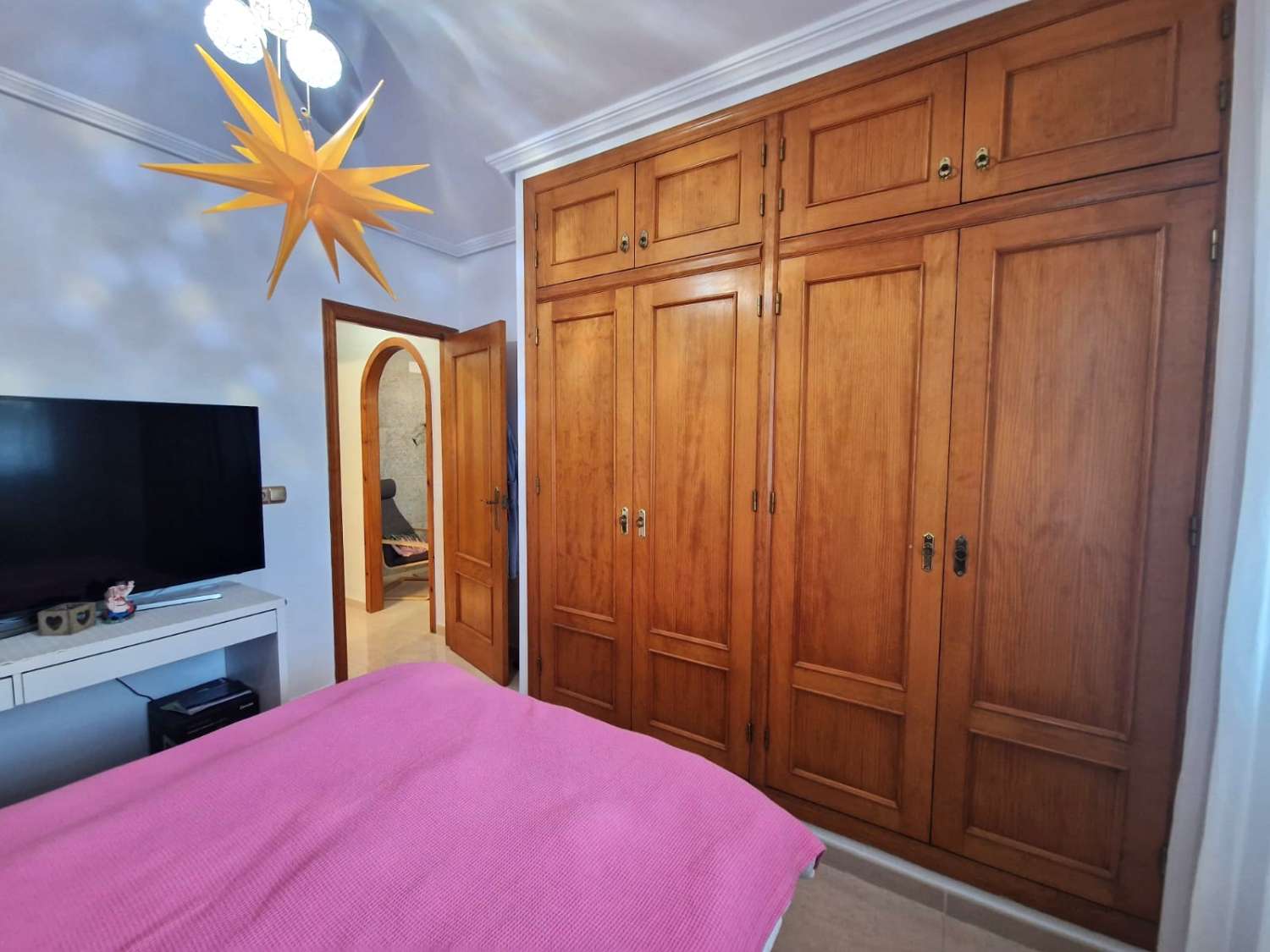 BYT V PŘÍZEMÍ SE ZAHRADOU A BAZÉNEM V LOMAS DE CABO ROIG