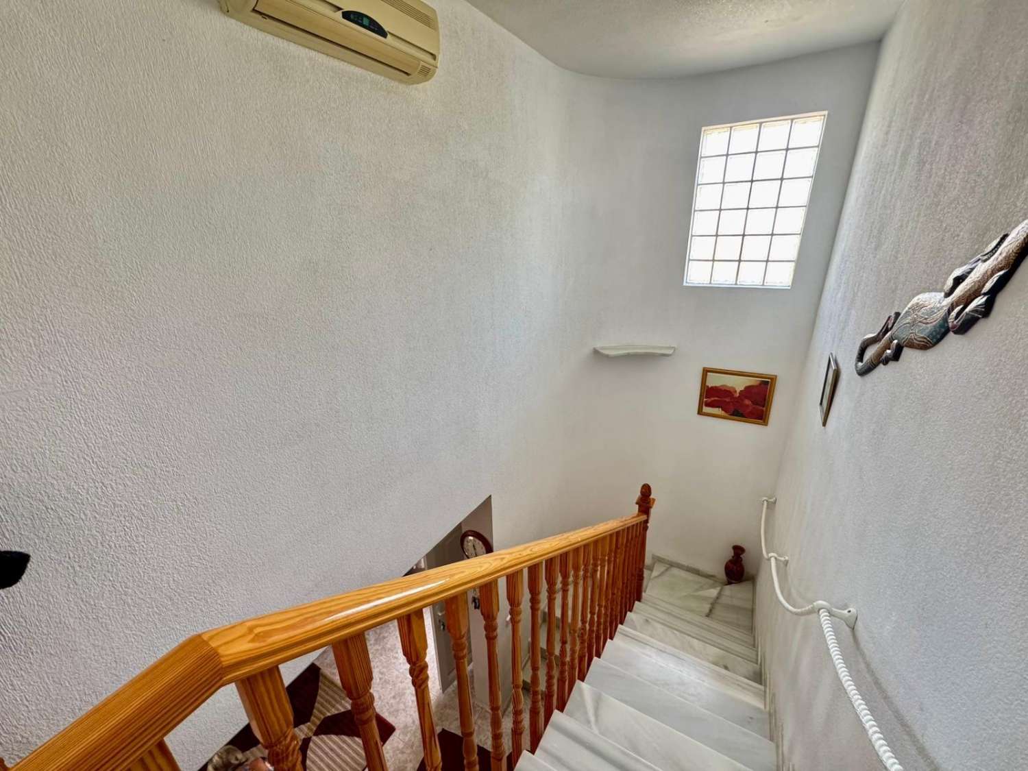 OPORTUNIDAD EN LOS ALTOS – VIVIENDA INDEPENDIENTE CON JARDÍN Y PISCINA A POCOS MINUTOS DE LA PLAYA