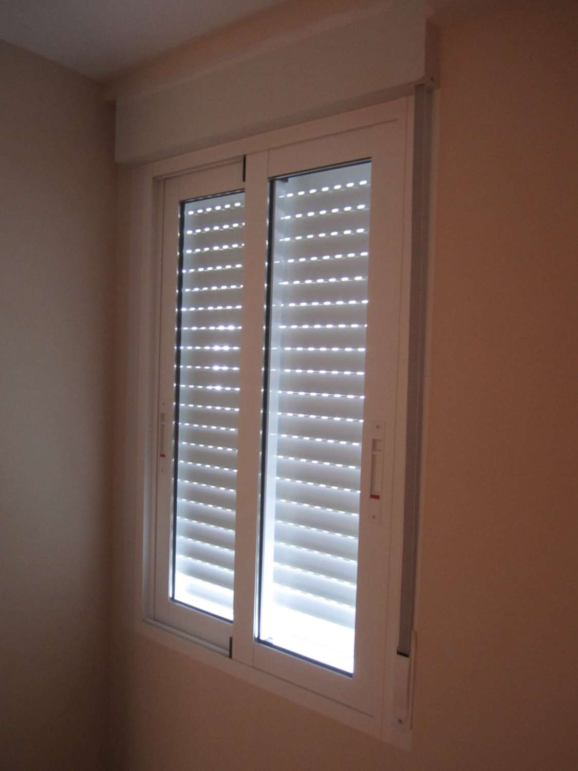 EDIFICIO REFORMADO EN PLENO CENTRO DE ALICANTE CON 8 VIVIENDAS