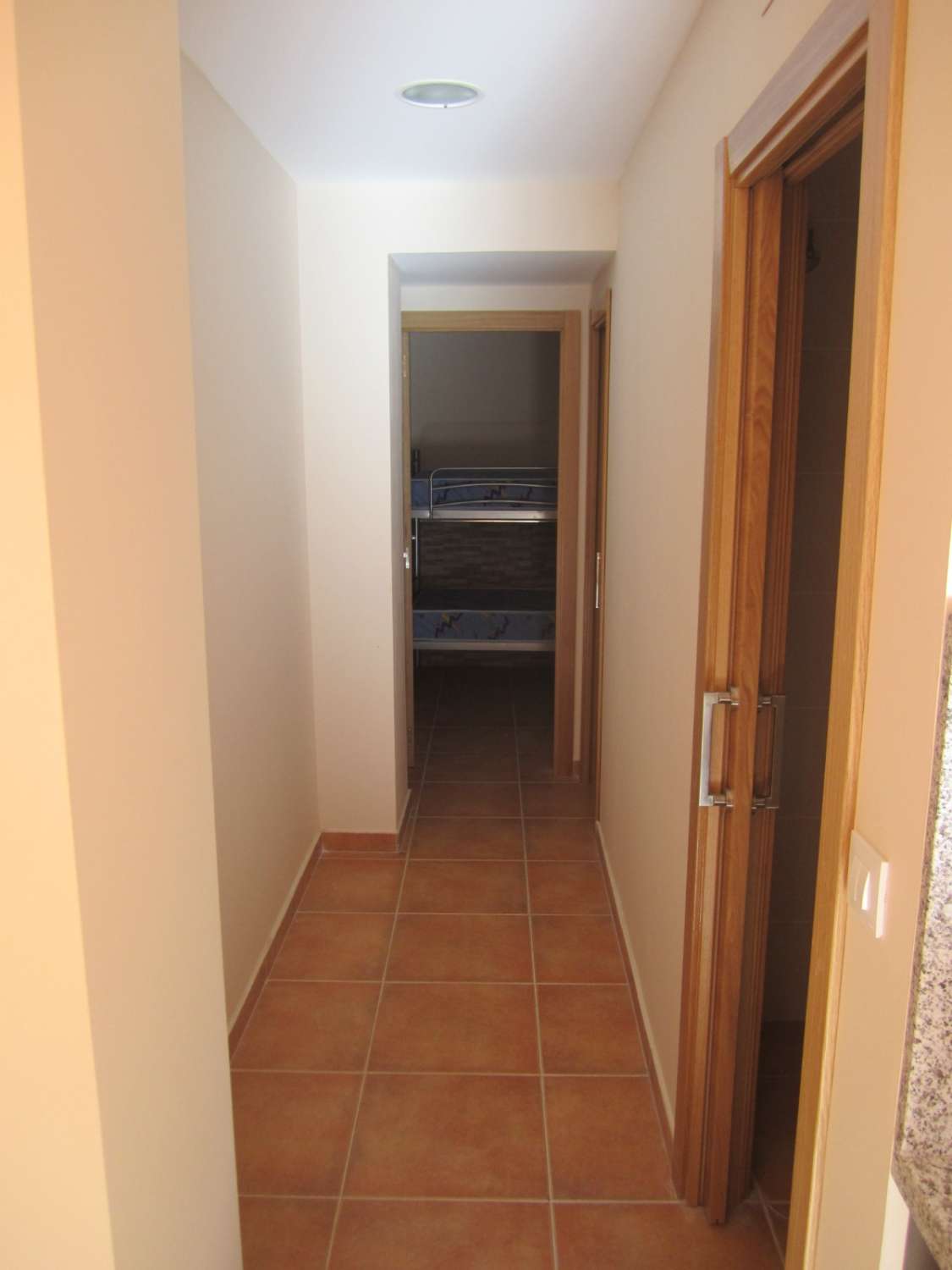 EDIFICIO REFORMADO EN PLENO CENTRO DE ALICANTE CON 8 VIVIENDAS