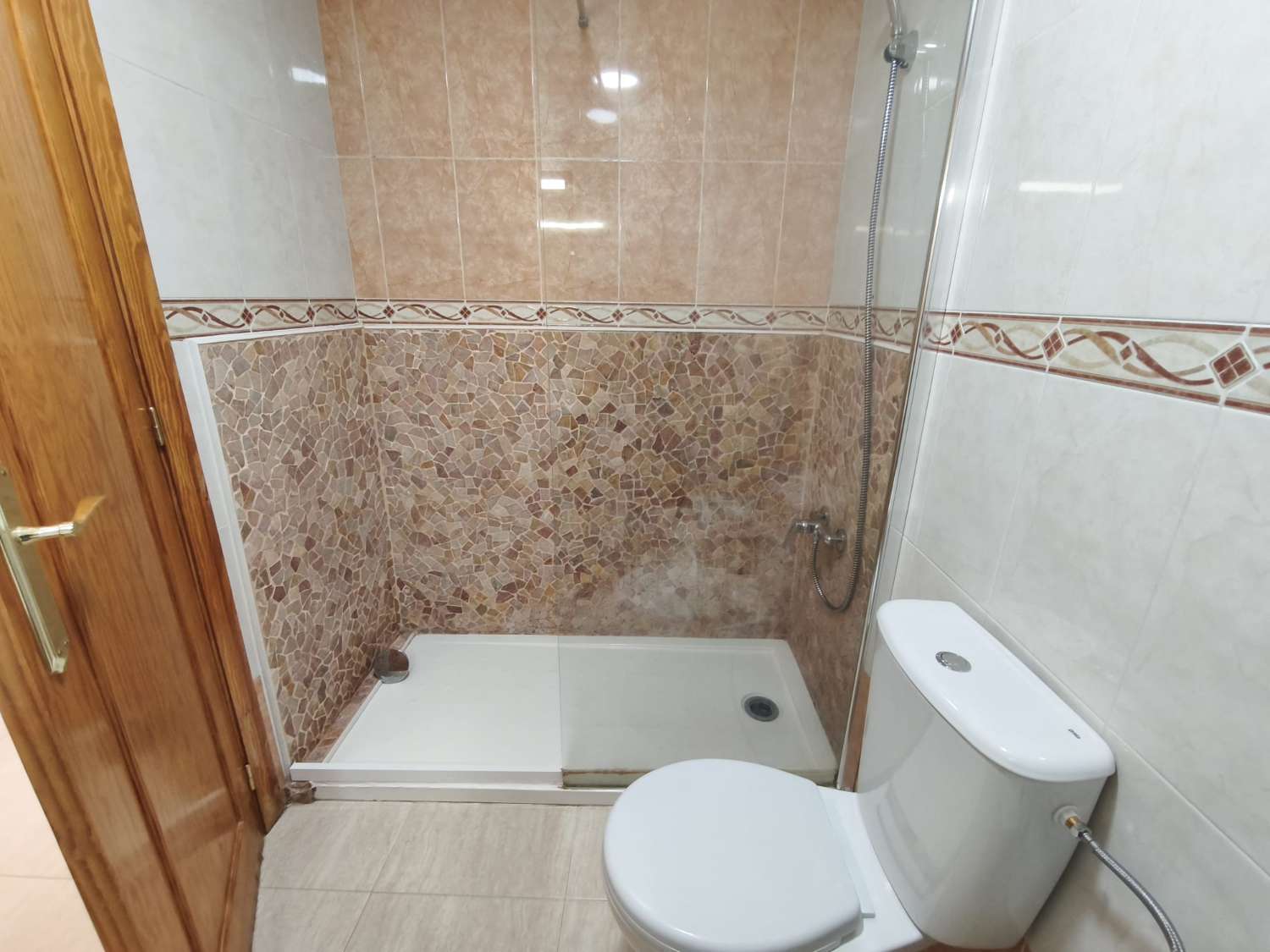 BUNGALOW REFORMADO CON PISCINA PRIVADA Y SOLÁRIUM EN CIUDAD QUESADA (ROJALES)