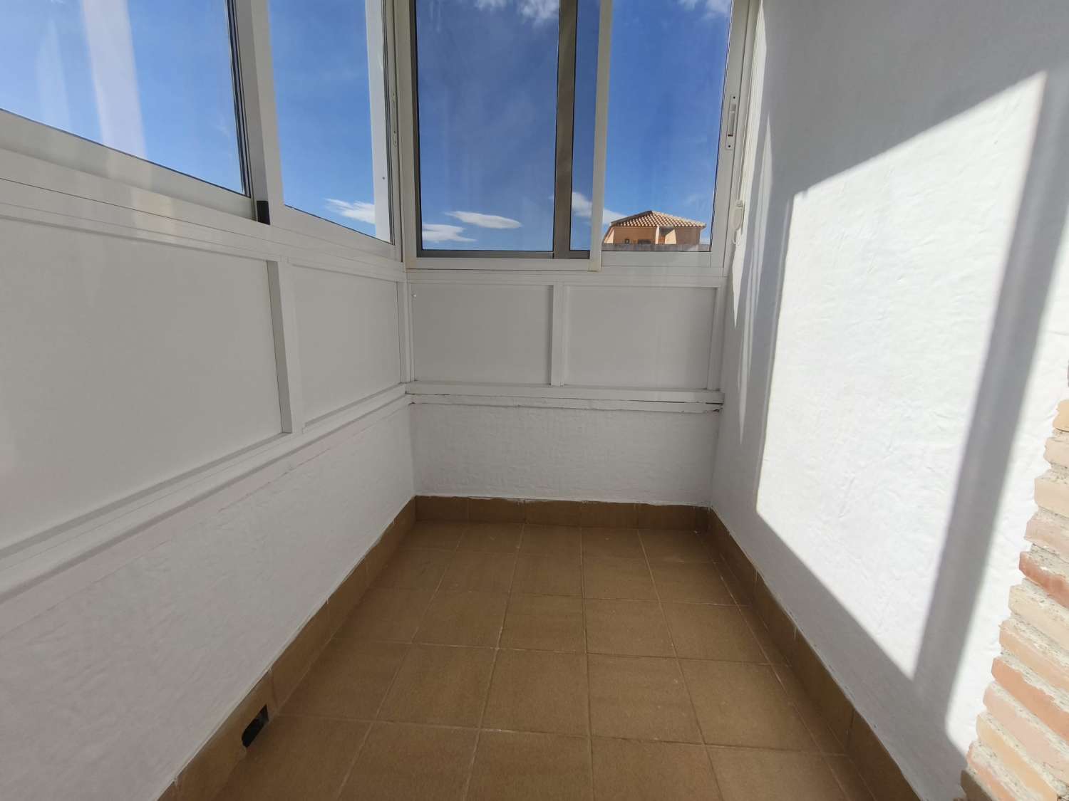 BUNGALOW REFORMADO CON PISCINA PRIVADA Y SOLÁRIUM EN CIUDAD QUESADA (ROJALES)