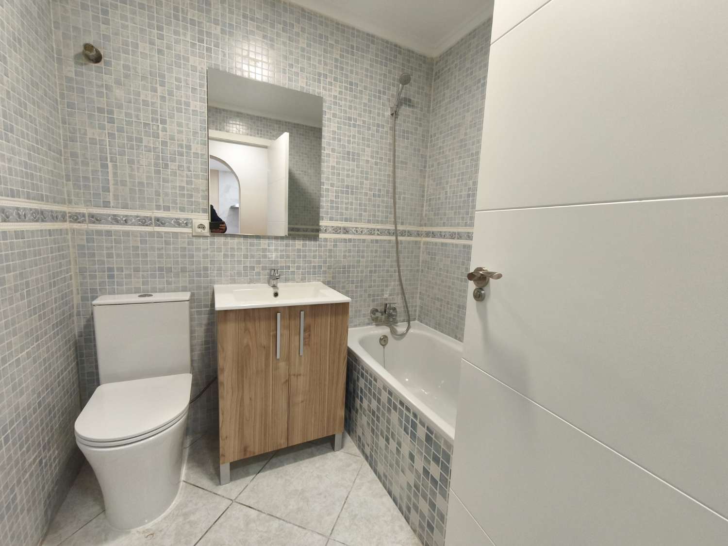 BUNGALOW DE PLANTA BAJA REFORMADO CON TERRAZA EN EL CHAPARRAL – SAN LUIS (TORREVIEJA)