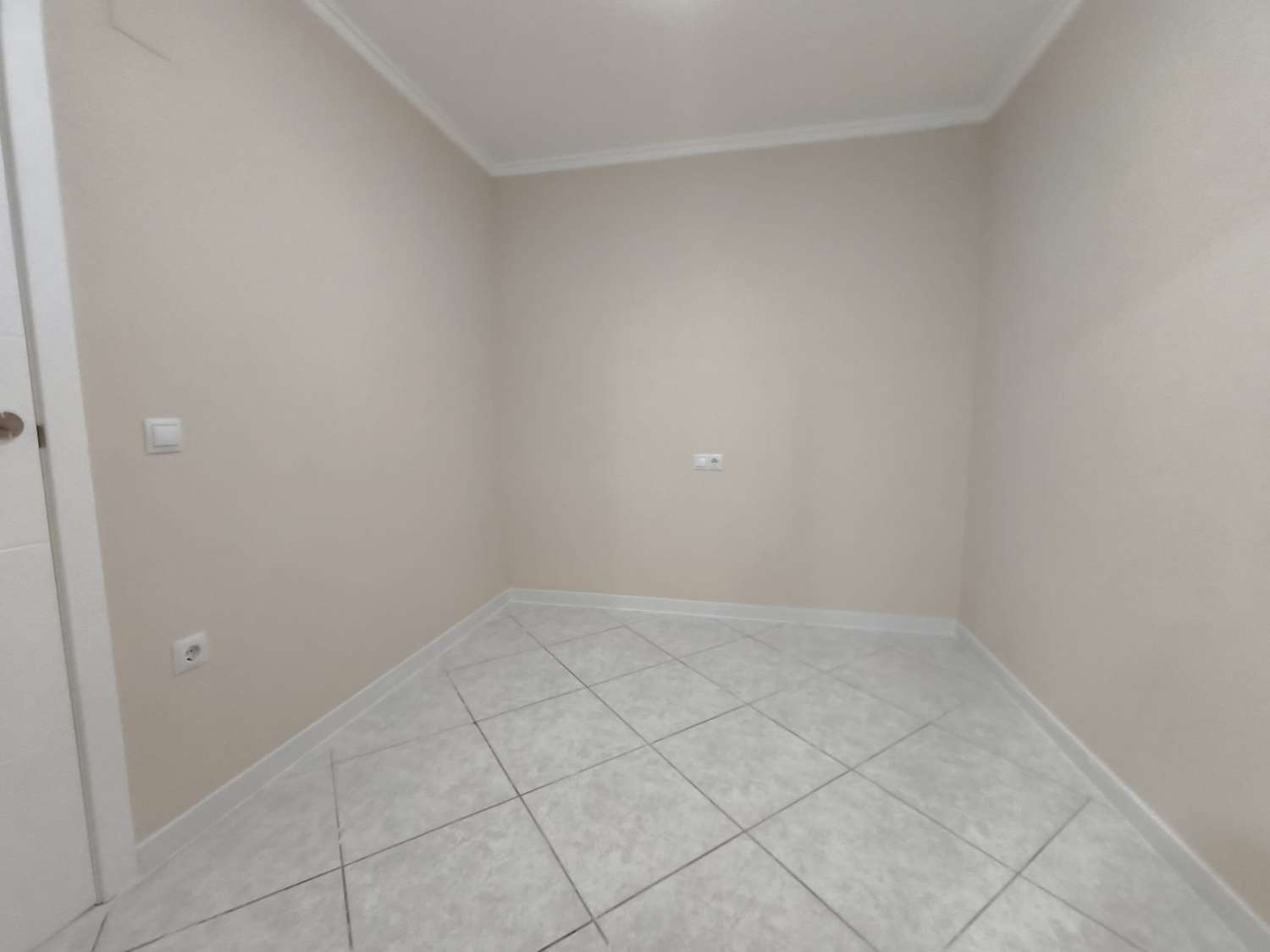 BUNGALOW DE PLANTA BAJA REFORMADO CON TERRAZA EN EL CHAPARRAL – SAN LUIS (TORREVIEJA)