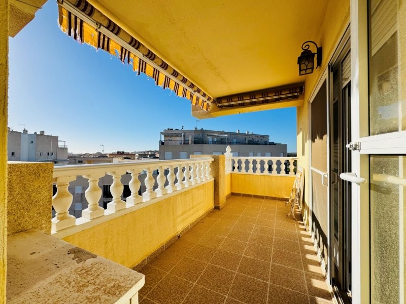 ÁTICO DÚPLEX DE LUJO CON VISTAS FRONTALES EN LA MATA