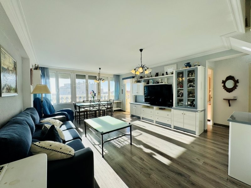 ÁTICO DÚPLEX DE LUJO CON VISTAS FRONTALES EN LA MATA