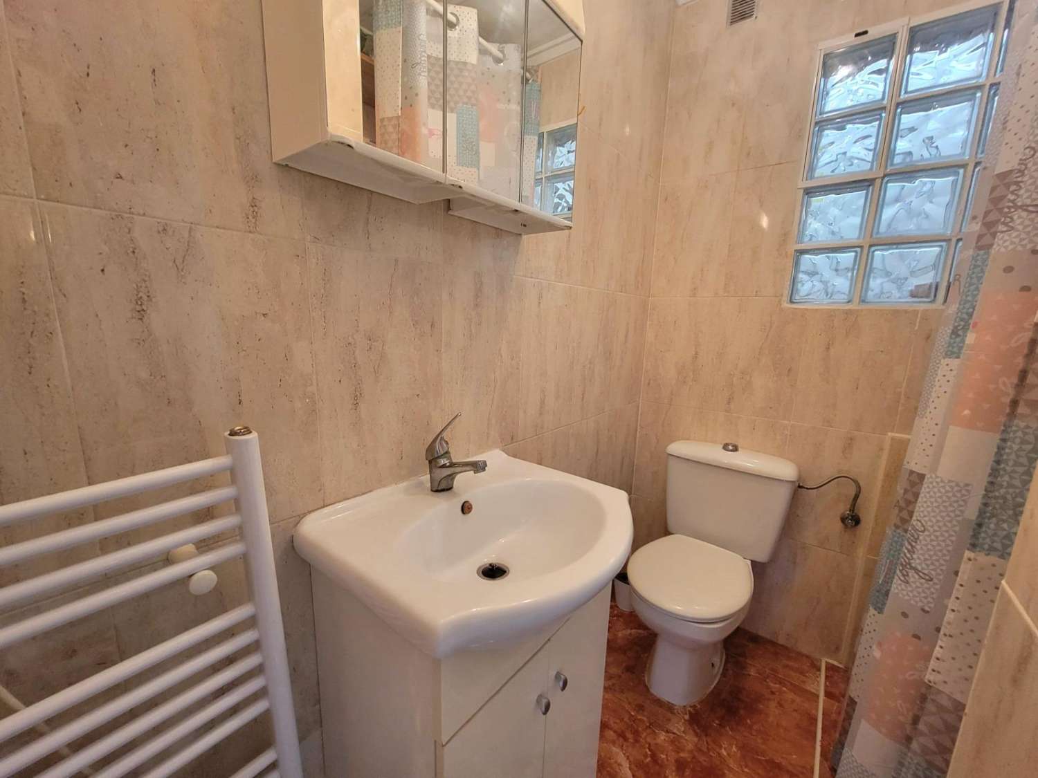 BONITA VIVIENDA ADOSADA EN ESQUINA CON SOLÁRIUM JUNTO AL PARQUE NATURAL DE LA MATA – SIN GASTOS DE COMUNIDAD