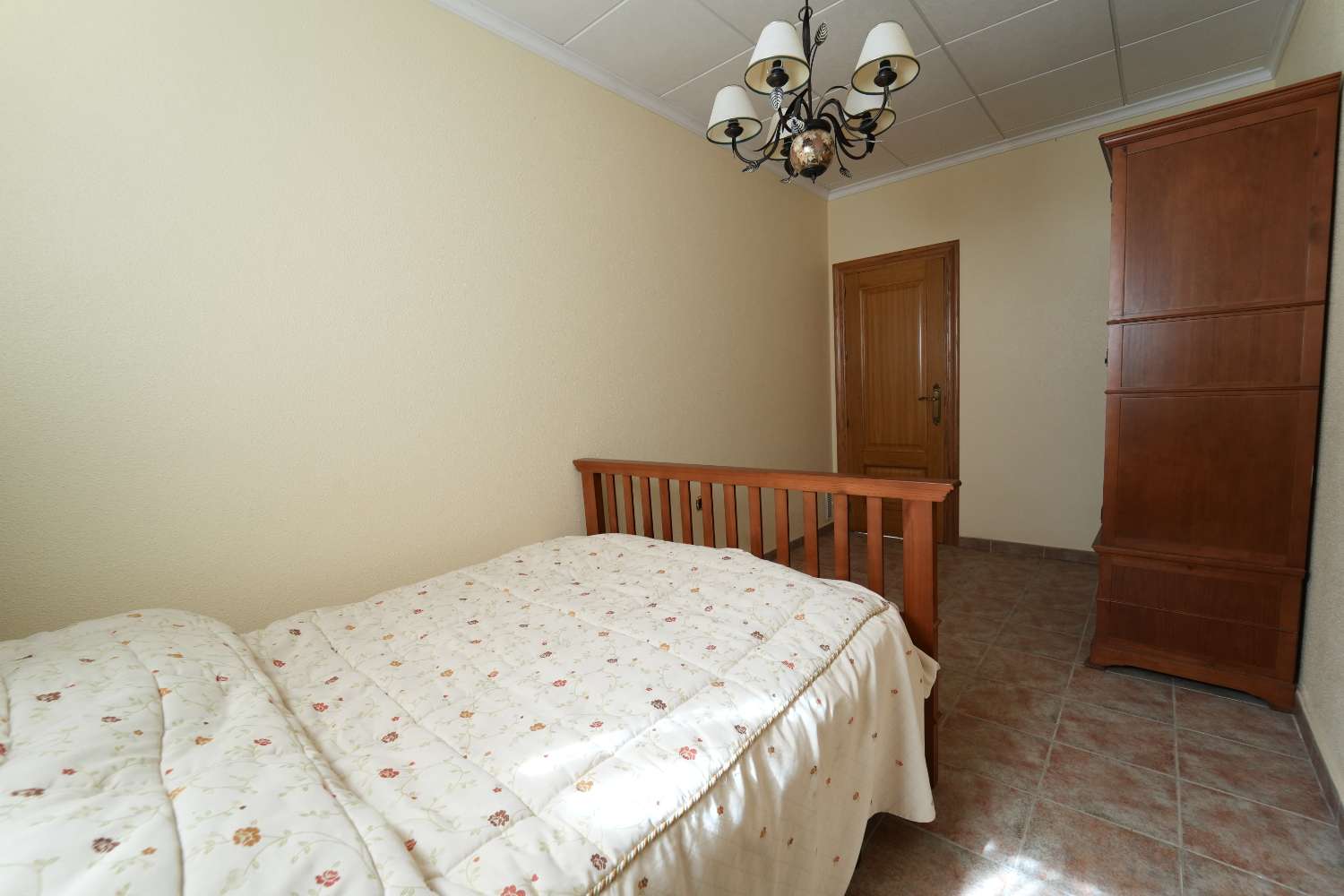 ESPECTACULAR VILLA DE LUJO CON VISTAS AL MAR EN CAMPOAMOR – 734 M² EN PARCELA DE 850 M²