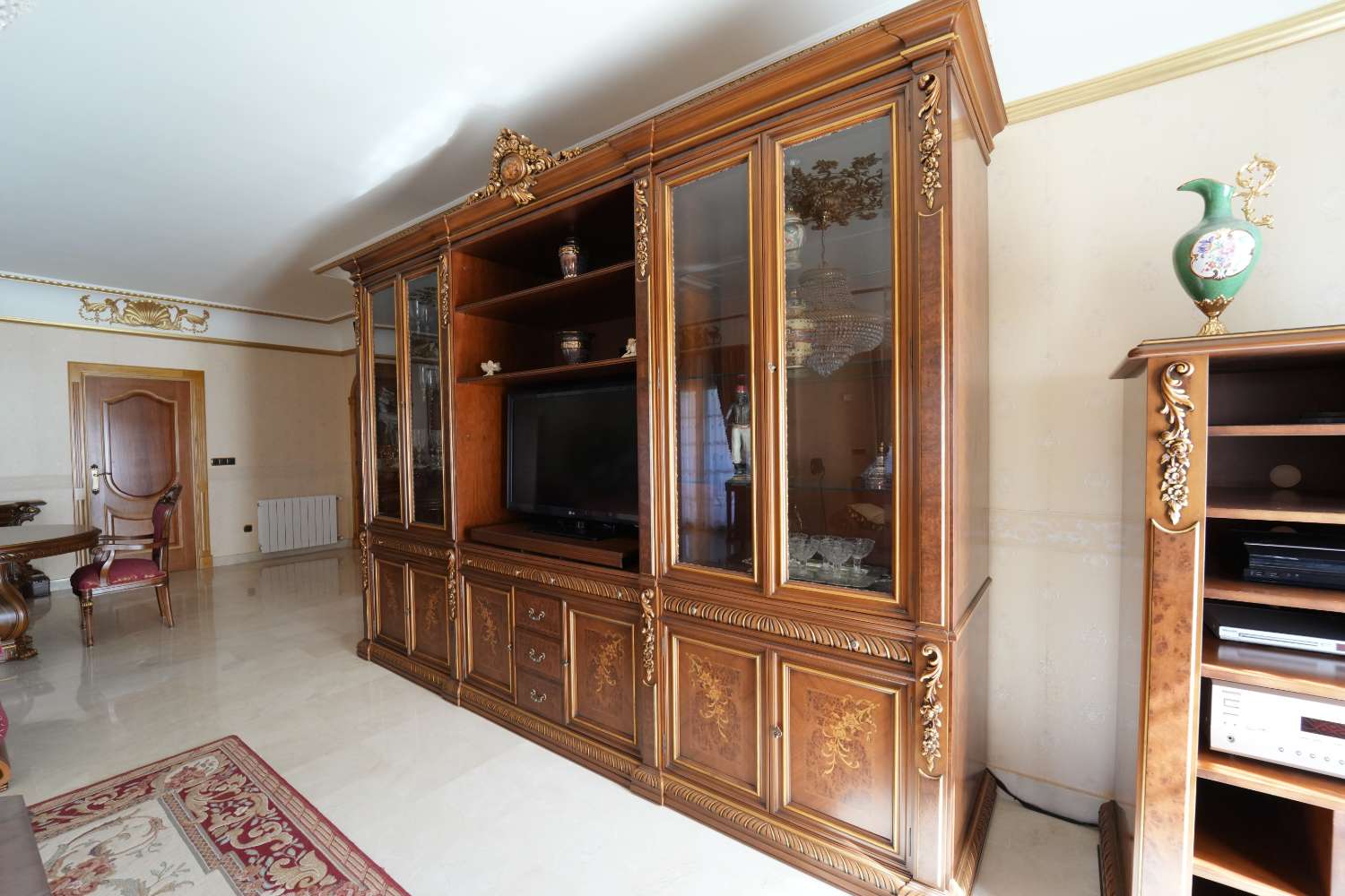 ESPECTACULAR VILLA DE LUJO CON VISTAS AL MAR EN CAMPOAMOR – 734 M² EN PARCELA DE 850 M²