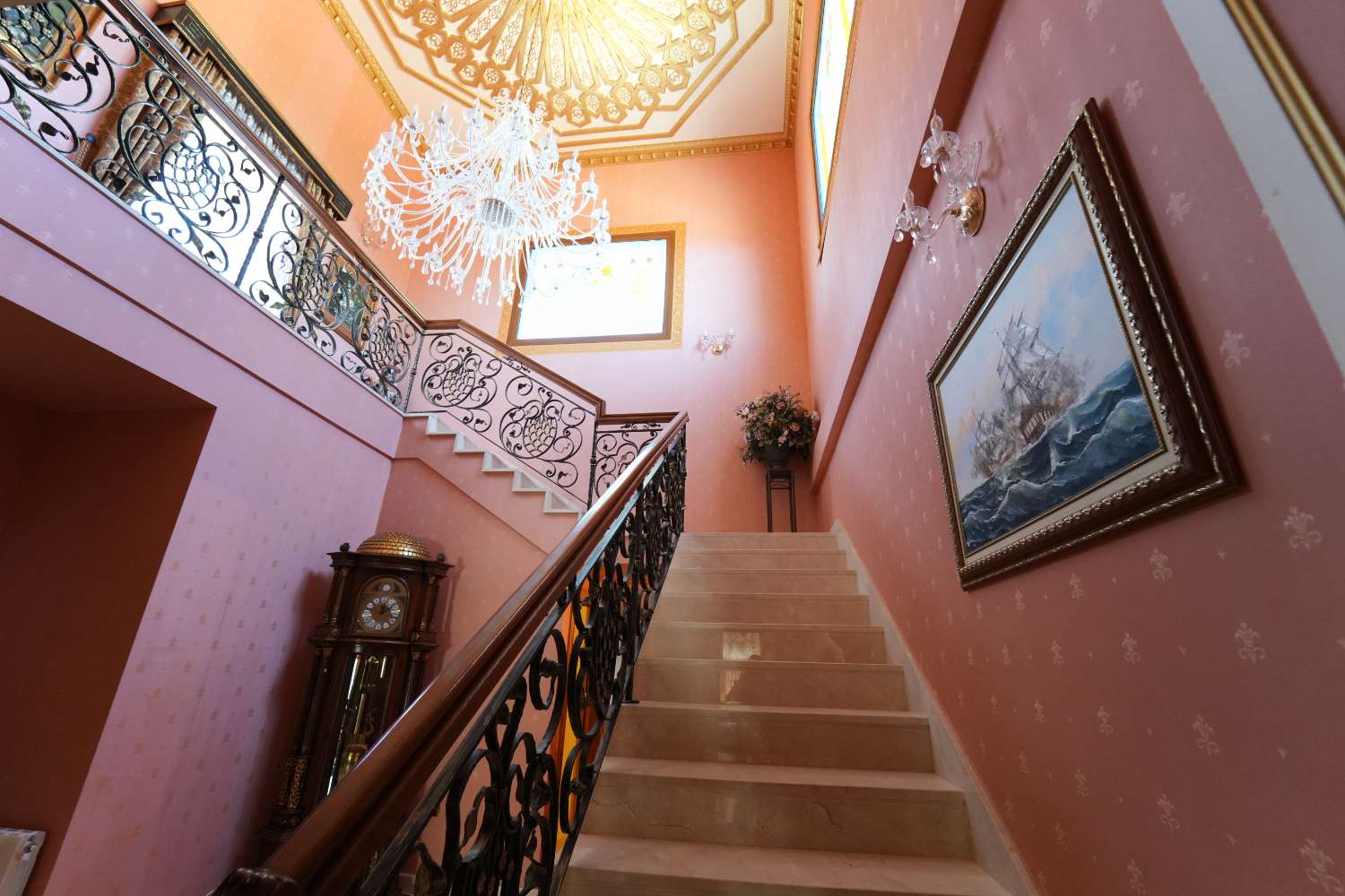 ESPECTACULAR VILLA DE LUJO CON VISTAS AL MAR EN CAMPOAMOR – 734 M² EN PARCELA DE 850 M²