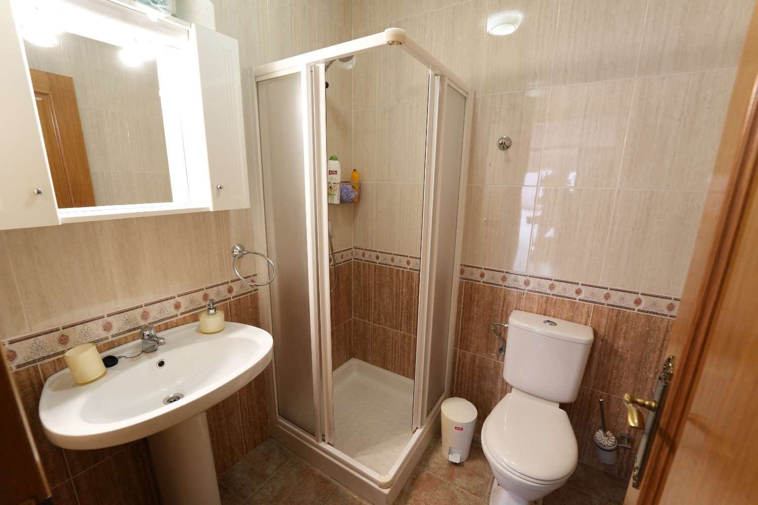 ESPECTACULAR VILLA DE LUJO CON VISTAS AL MAR EN CAMPOAMOR – 734 M² EN PARCELA DE 850 M²