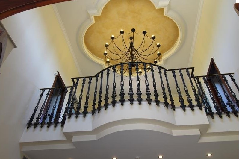 EXCLUSIVA VILLA DE LUJO EN CAMPOAMOR