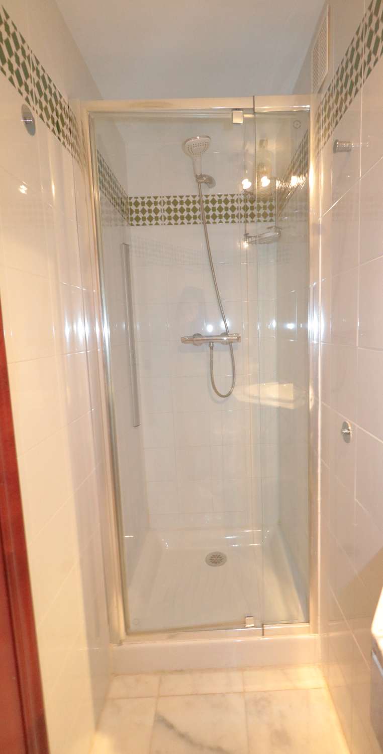 APARTAMENTO CON VISTAS AL MAR EN LOS FRUTALES – ATALAYAS, TORREVIEJA