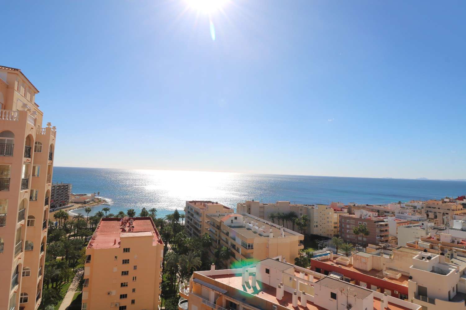 APARTAMENTO CON VISTAS AL MAR EN LOS FRUTALES – ATALAYAS, TORREVIEJA